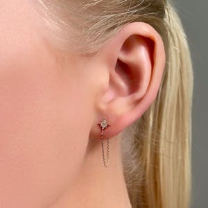 Lira ear single portrait