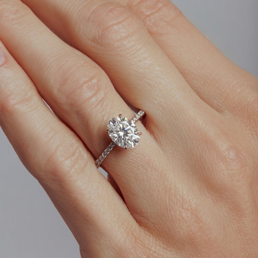 Rome pavé oval hand PG