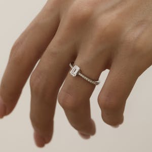 Rome pave emerald 3