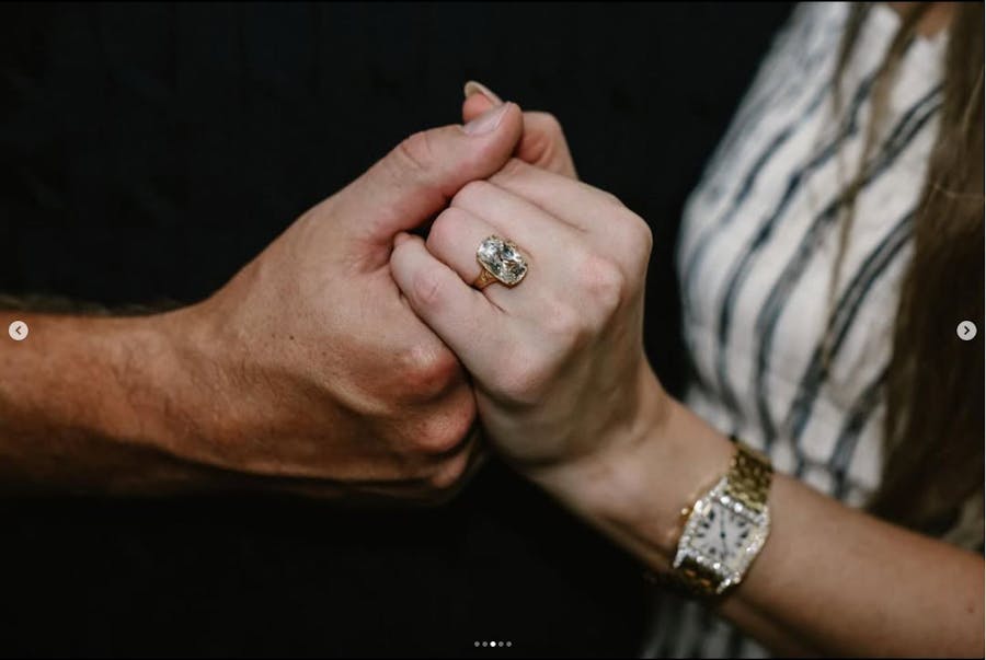 Taylor s engagement ring