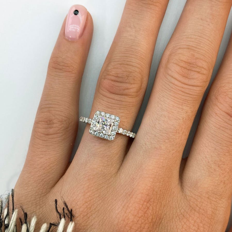 Venice full pave princess 1 square